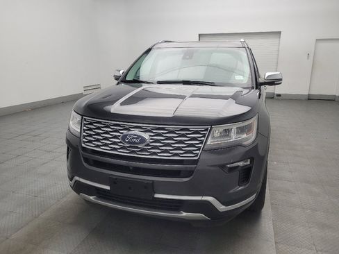 Used 2018 Ford Explorer Platinum image 15