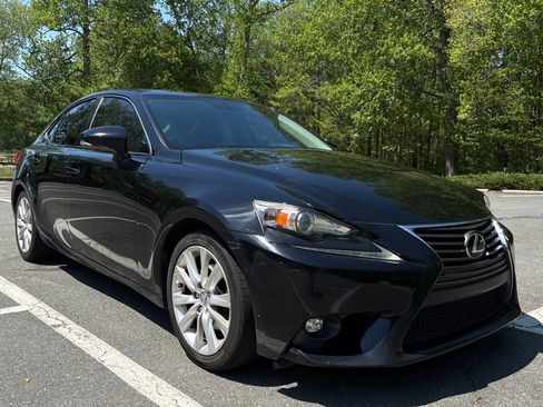 Used 2015 Lexus IS 250 RWD image 7