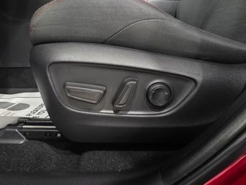 Used 2021 Toyota RAV4 SE image 17