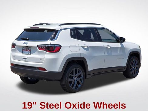 New 2026 Jeep Compass Latitude AWD/4WD image 20
