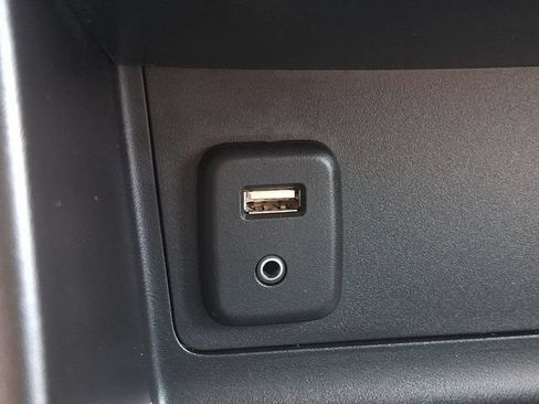 Certified 2018 Chevrolet Colorado LT w/ Luxury Package, Chrome AWD/4WD image 23