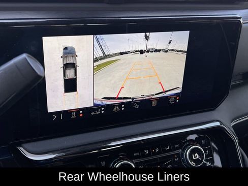 Used 2025 GMC Sierra 2500 AT4X image 21