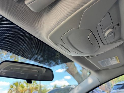 Used 2014 Ford Focus SE w/ Equipment Group 201A FWD image 23