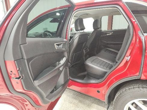 Used 2024 Ford Edge SEL w/ Convenience Package AWD/4WD image 12