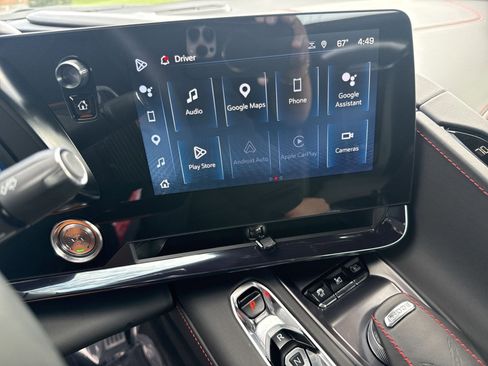 Used 2025 Chevrolet Corvette Z06 image 18