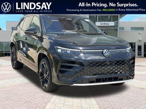 New 2026 Volkswagen Tiguan SEL R-Line AWD/4WD image 1