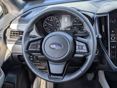 Used 2025 Subaru Forester Premium AWD/4WD image 28