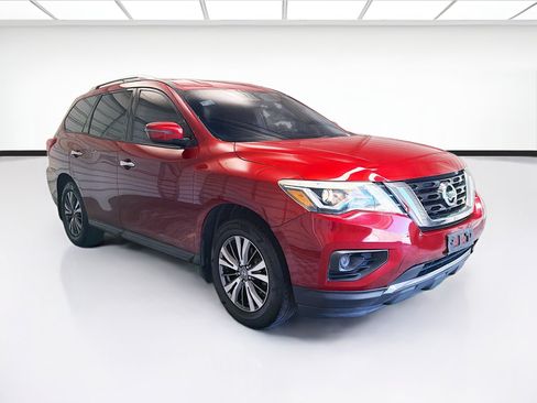 Used 2018 Nissan Pathfinder S FWD image 3