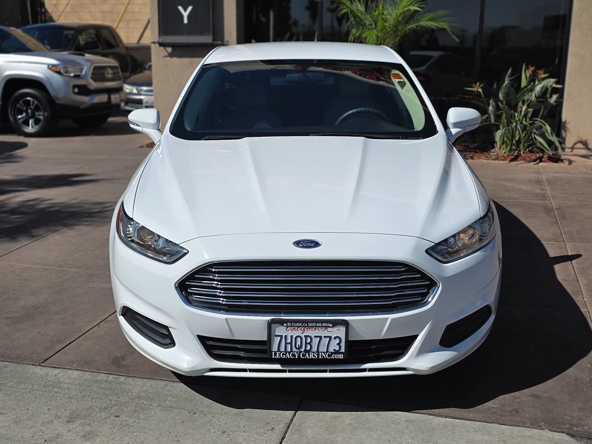 Used 2015 Ford Fusion SE FWD image 5
