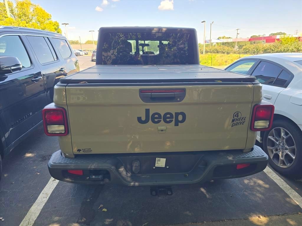 Used 2022 Jeep Gladiator Sport AWD/4WD image 5
