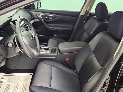 Used 2017 Nissan Altima 2.5 SR w/ Midnight Edition Package image 18
