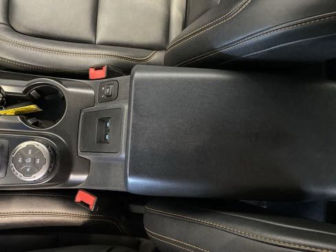 Used 2023 Ford Bronco Badlands AWD/4WD image 24