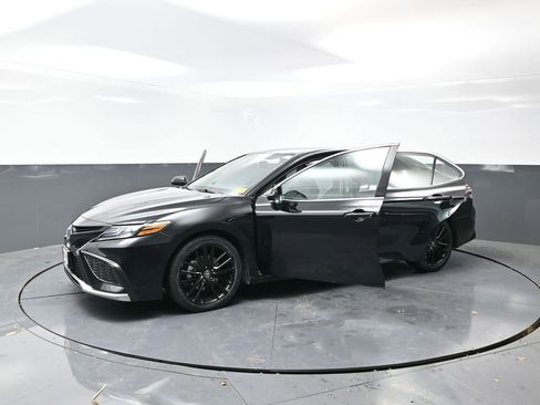 Used 2023 Toyota Camry XSE image 56