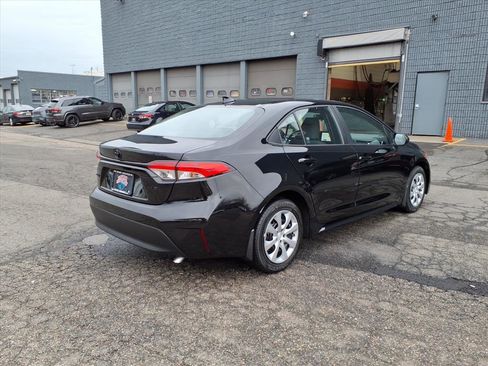Certified 2023 Toyota Corolla LE image 6