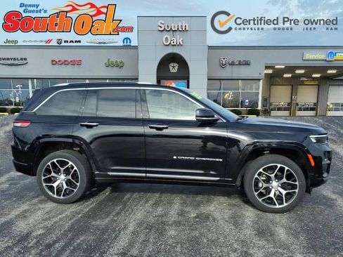 Certified 2023 Jeep Grand Cherokee Summit AWD/4WD image 2