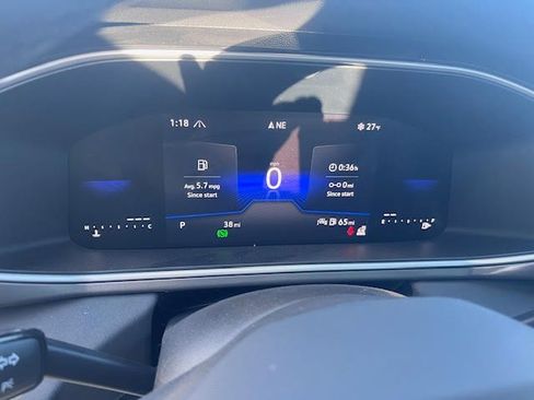 New 2026 Volkswagen Taos SE AWD/4WD image 9