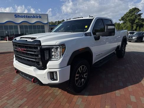 Used 2023 GMC Sierra 3500 AT4 w/ AT4 Premium Plus Package AWD/4WD image 32