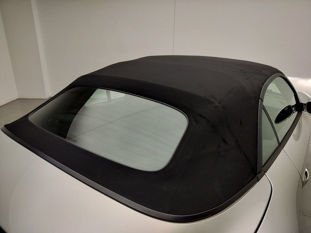 Used 2005 Porsche 911 Carrera RWD image 25