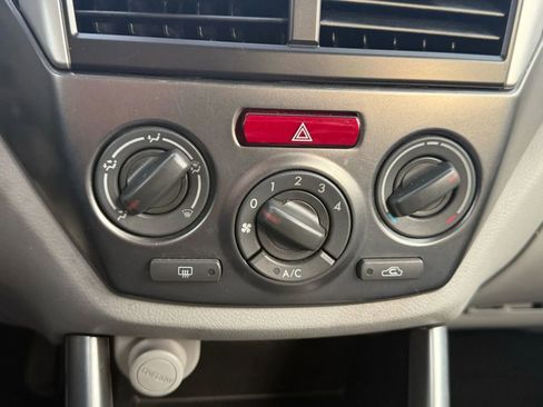 Used 2011 Subaru Forester 2.5X w/ Alloy Wheel Value Pkg image 23