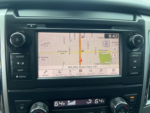 Used 2019 Nissan Titan SV w/ SV Convenience Package image 52