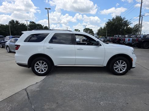 Used 2023 Dodge Durango SXT Launch Edition AWD/4WD image 7