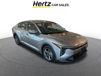 Used 2025 Kia K4 LXS video 1