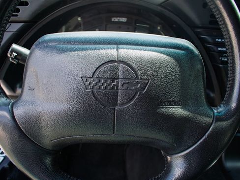 Used 1996 Chevrolet Corvette Coupe RWD image 19