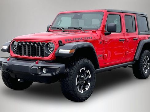 Used 2026 Jeep Wrangler Unlimited Rubicon AWD/4WD image 2