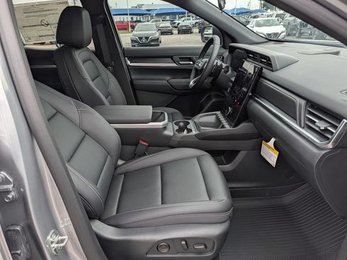 New 2027 GMC Terrain Elevation w/ Elevation Premium Package FWD image 30
