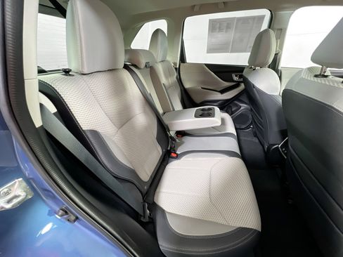 Used 2023 Subaru Forester Premium AWD/4WD image 26