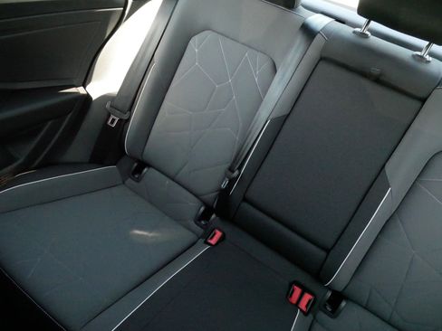 Certified 2025 Volkswagen Jetta Sport FWD image 13