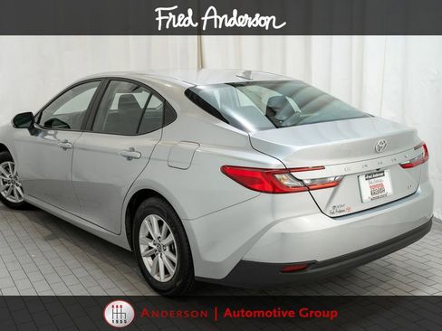 Used 2025 Toyota Camry LE FWD image 3