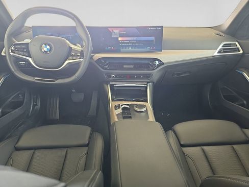 Used 2025 BMW 330i Sedan image 12