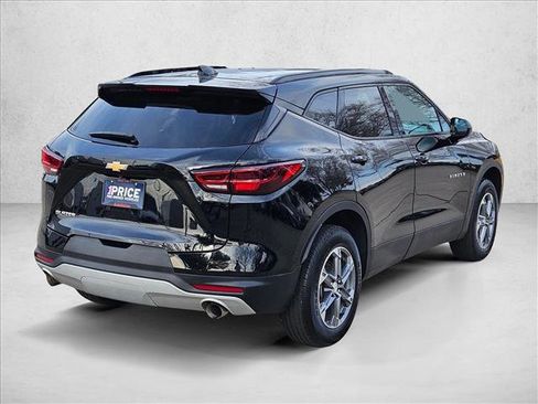 Used 2024 Chevrolet Blazer LT w/ Convenience Package image 5