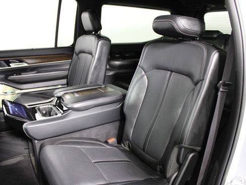 Used 2022 Jeep Grand Wagoneer Series I image 47