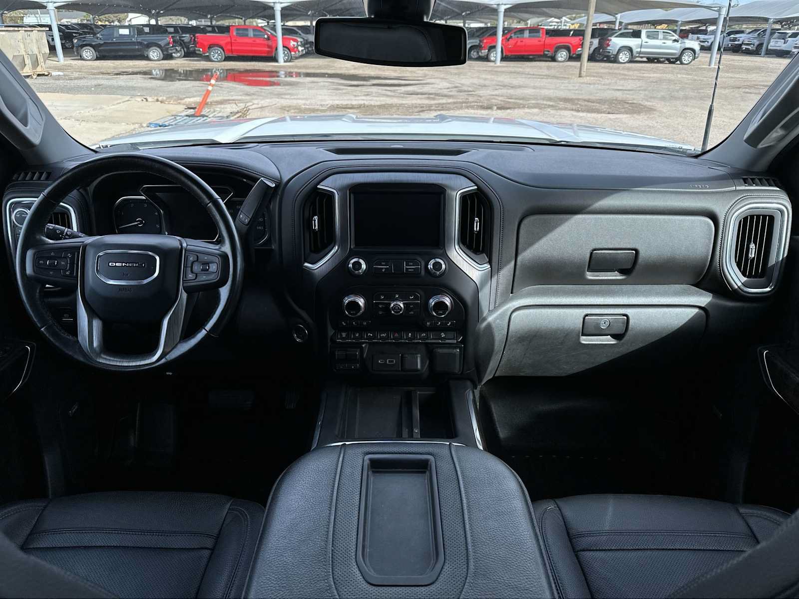 Used 2020 GMC Sierra 2500 Denali w/ Gooseneck/5TH Wheel Package AWD/4WD image 18