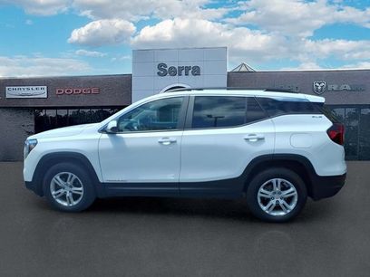 Used 2023 GMC Terrain SLE w/ Driver Convenience Package