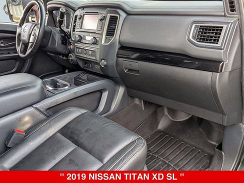Used 2019 Nissan Titan SL w/ Midnight Edition AWD/4WD image 37