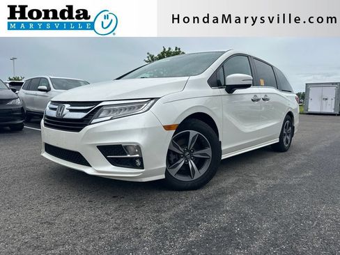 Used 2018 Honda Odyssey Touring image 1