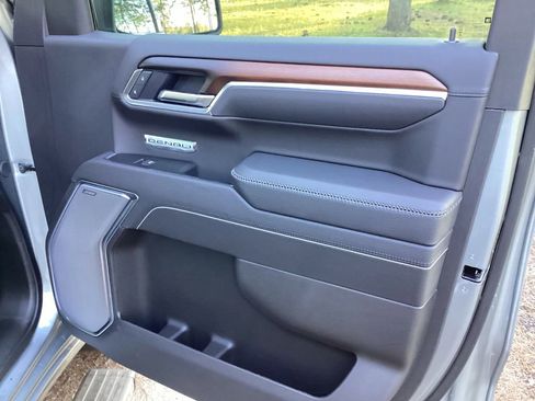New 2025 GMC Sierra 1500 Denali AWD/4WD image 24