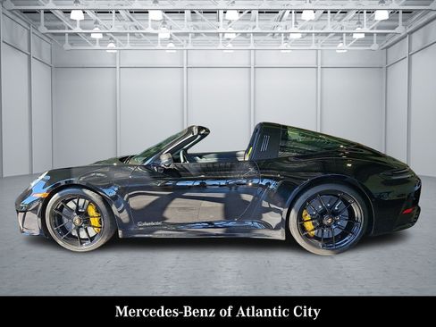 Used 2026 Porsche 911 Targa 4 GTS AWD/4WD image 4