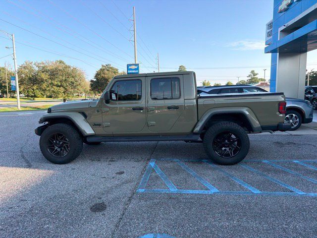 Used 2025 Jeep Gladiator Sport AWD/4WD image 7