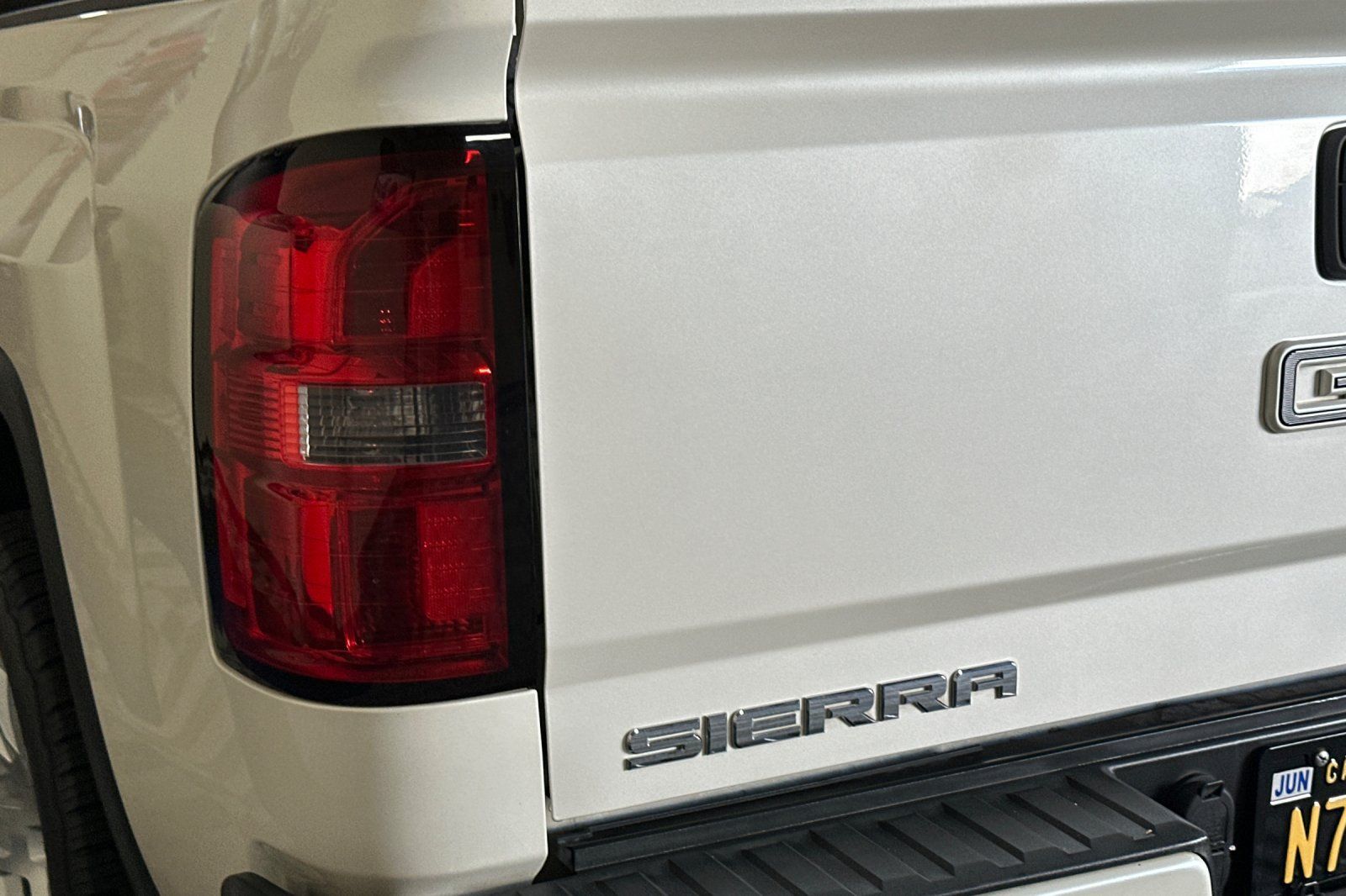 Used 2014 GMC Sierra 1500 SLE w/ Texas SLE Value Package RWD image 45