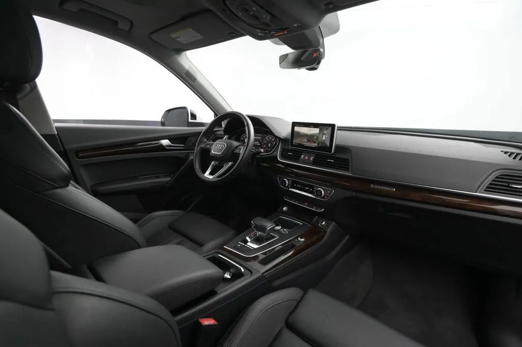 Used 2018 Audi Q5 Prestige w/ Prestige Package AWD/4WD image 48