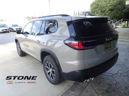New 2026 GMC Acadia AT4 image 6
