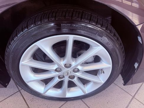 Used 2012 Lexus CT 200h Premium w/ Premium Audio Pkg FWD image 16