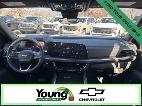 New 2026 Chevrolet Suburban Premier image 15