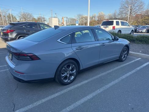 Used 2023 Honda Accord EX-L image 13