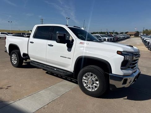 Used 2025 Chevrolet Silverado 2500 LTZ w/ LTZ Convenience Package AWD/4WD image 1