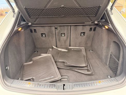 Used 2016 Porsche Macan S w/ Premium Package Plus image 22